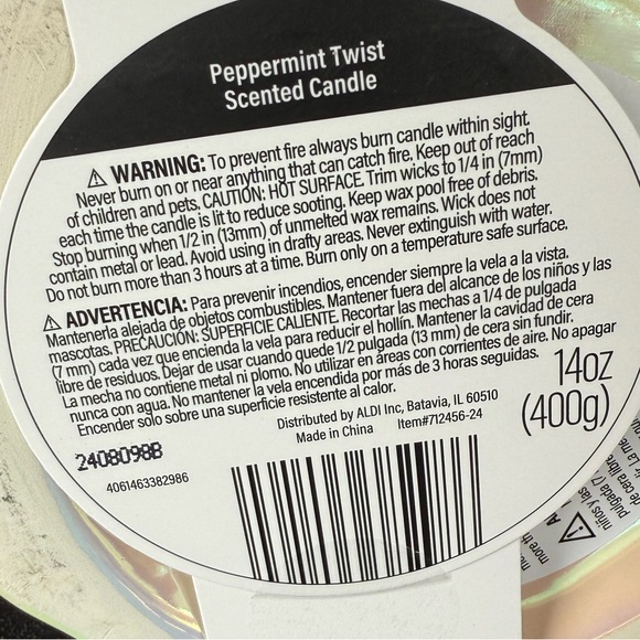 🎄NEW🎄Nostalgic Tree🎄Peppermint Twist Scented 14 oz Candle - Picture 4 of 4